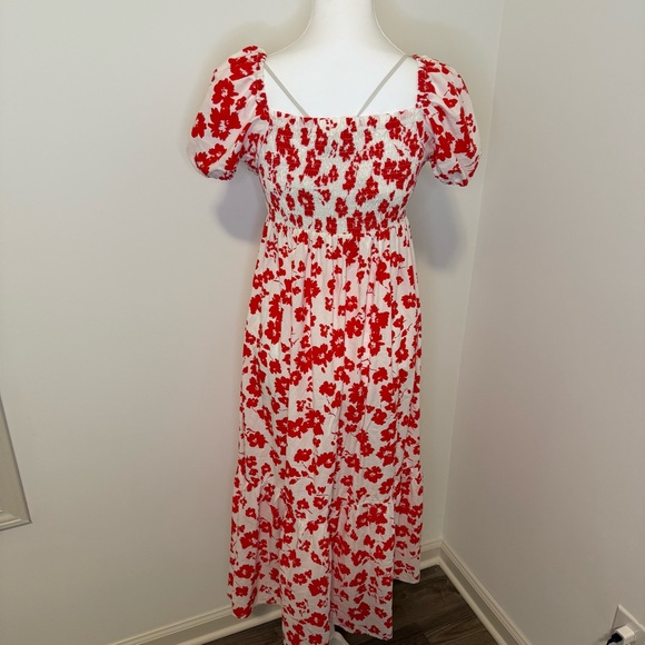 ZARA Floral Smocked Red Puff Sleeve MIDI - Picture 2 of 3
